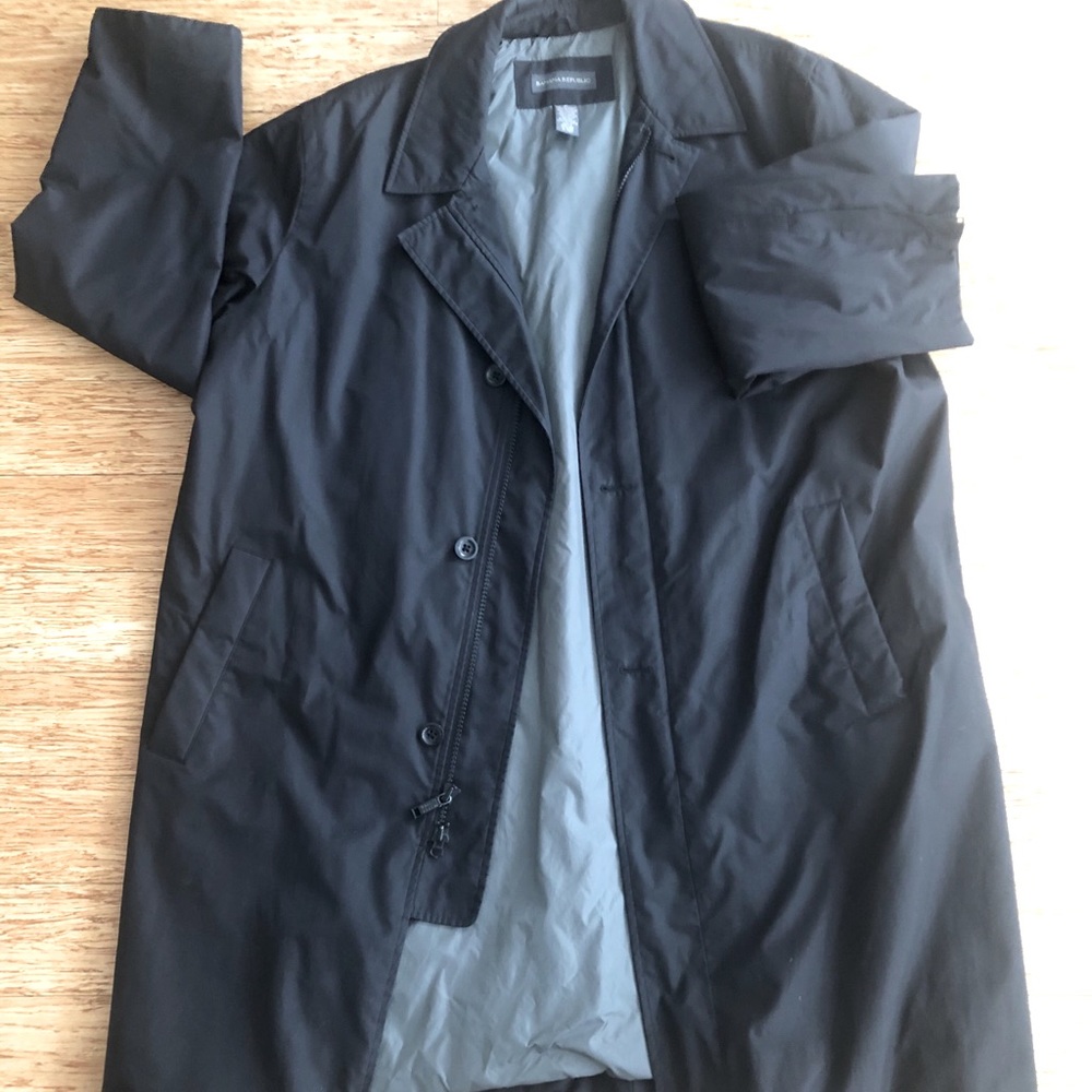 Banana Republic Men’s long rain jacket